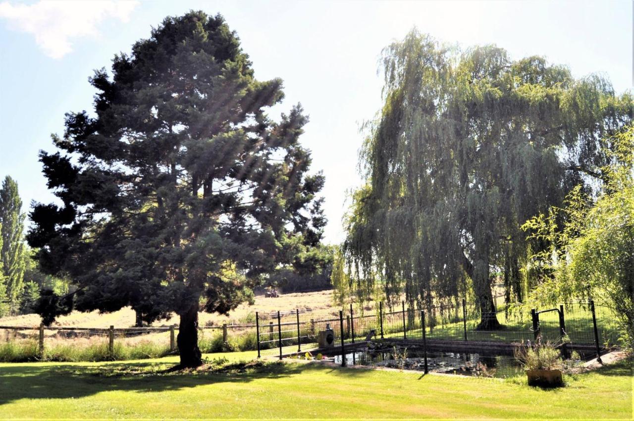 Vila Gite La Normande Etreville Exteriér fotografie